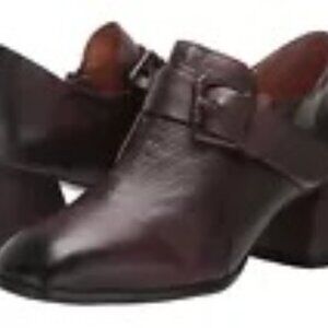 L'Artiste Spring Step Mercedez Bordeaux Booties Pumps EUC 7.5 38